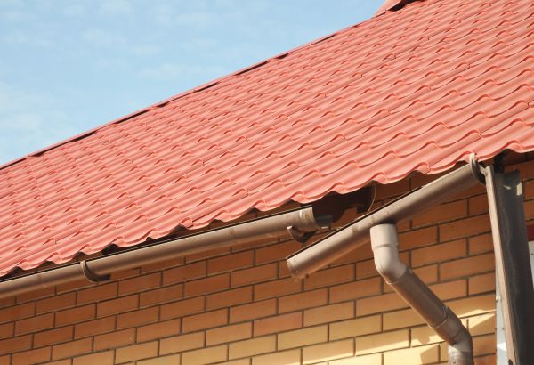 Loose Gutter Repair in Pittsboro